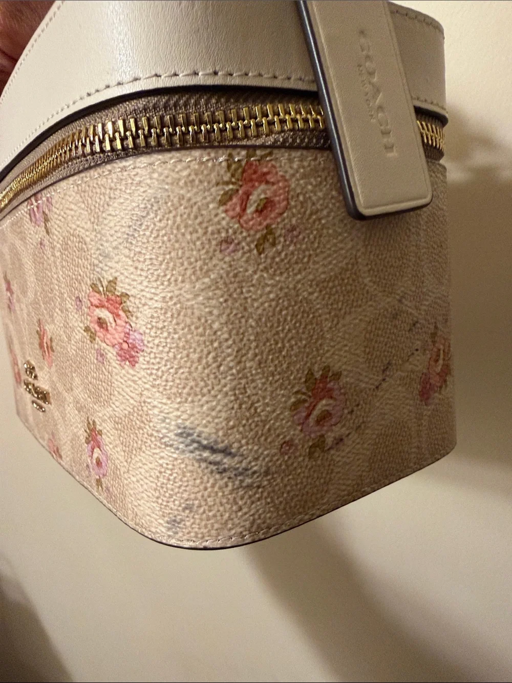 COACH Cream Floral Signature Vanity Case with Pink Roses